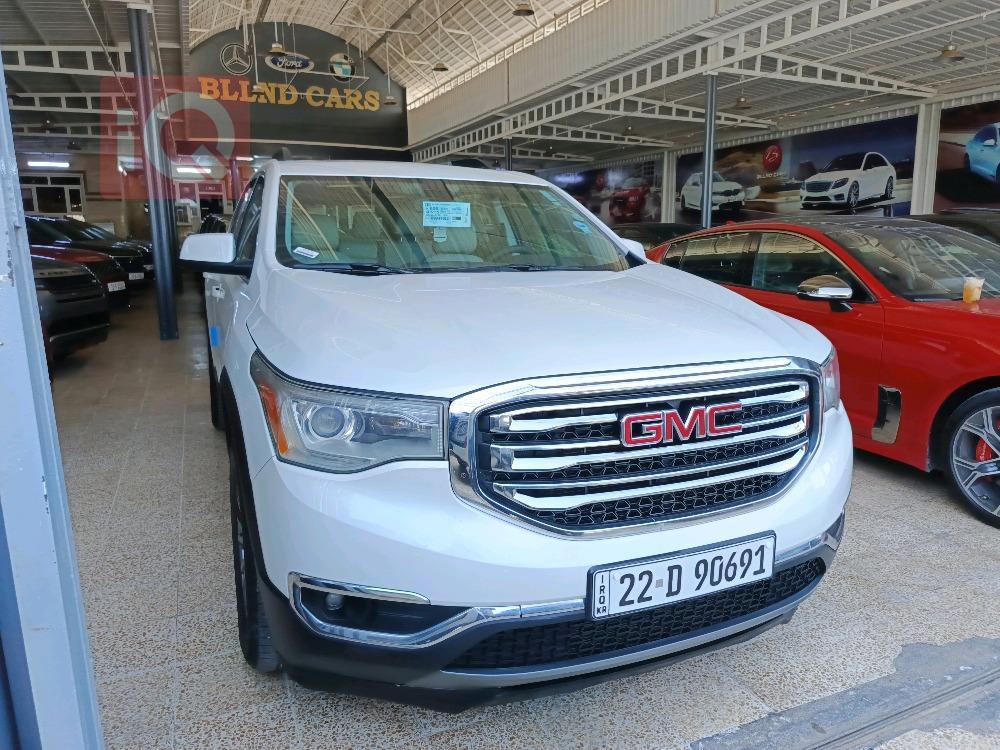 GMC Acadia